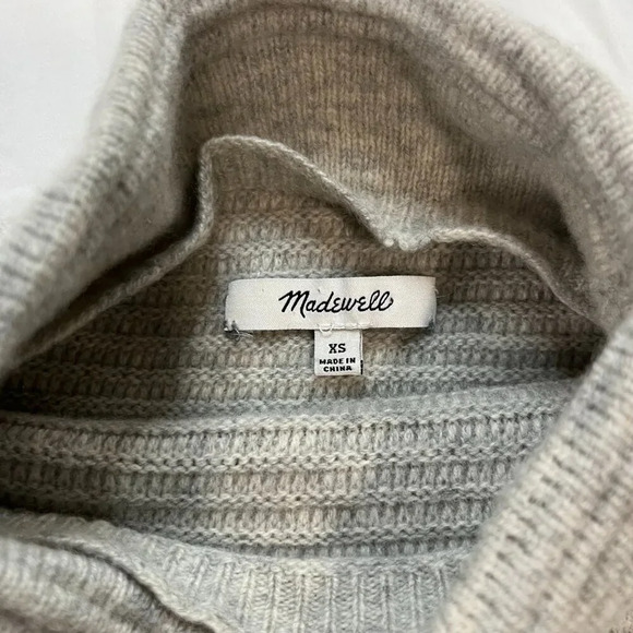 Madewell Light Gray Ribbed Mockneck Long Sleeve Pullover Sweater | Size XS - Picture 4 of 6